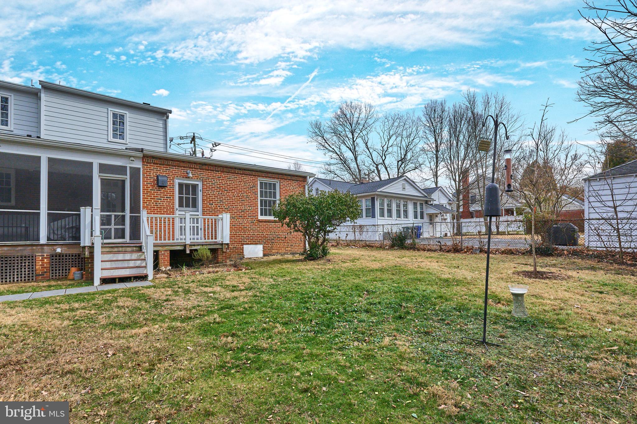 304 N HIGHLAND STREET