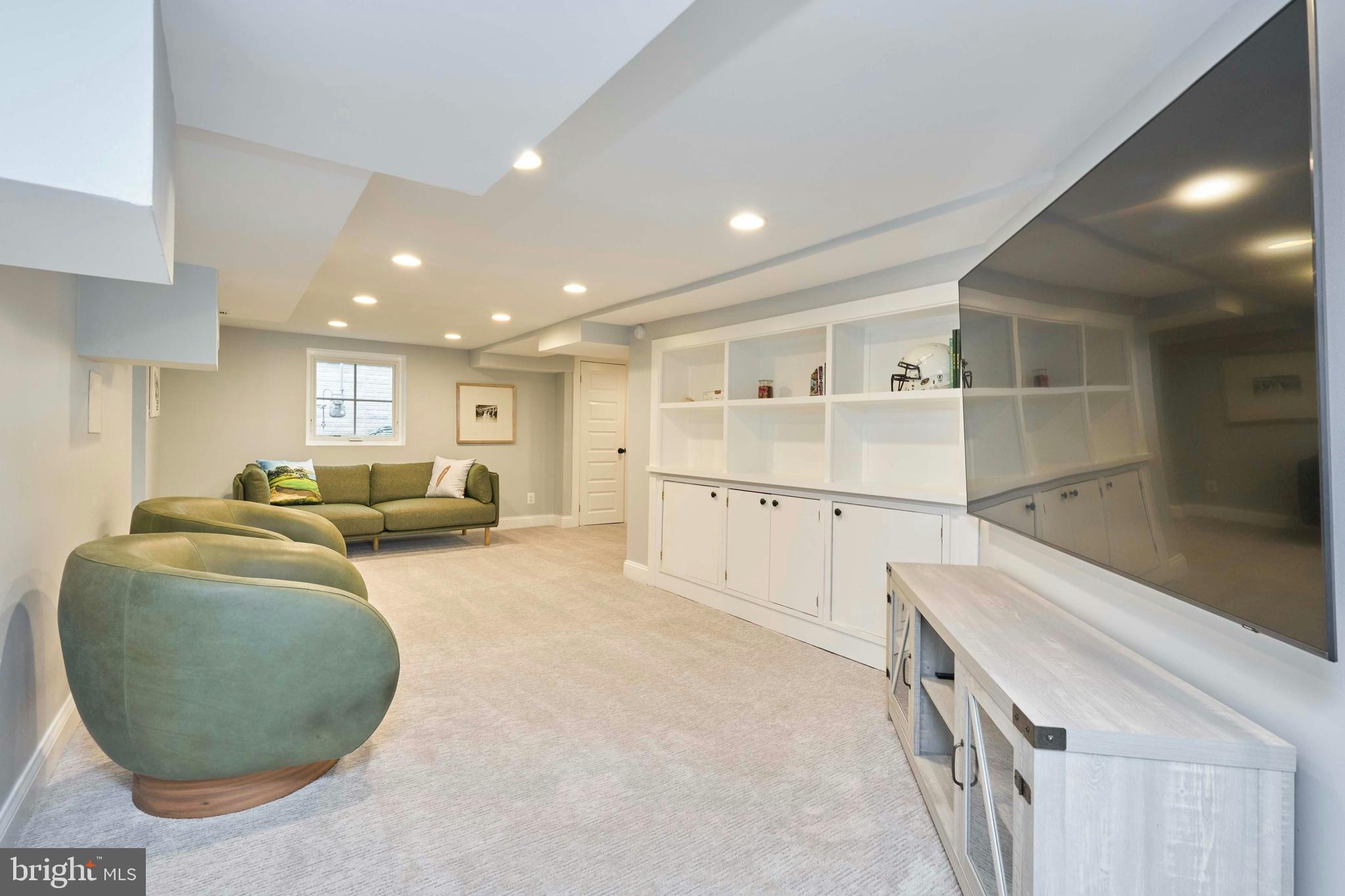 205 N FILLMORE STREET