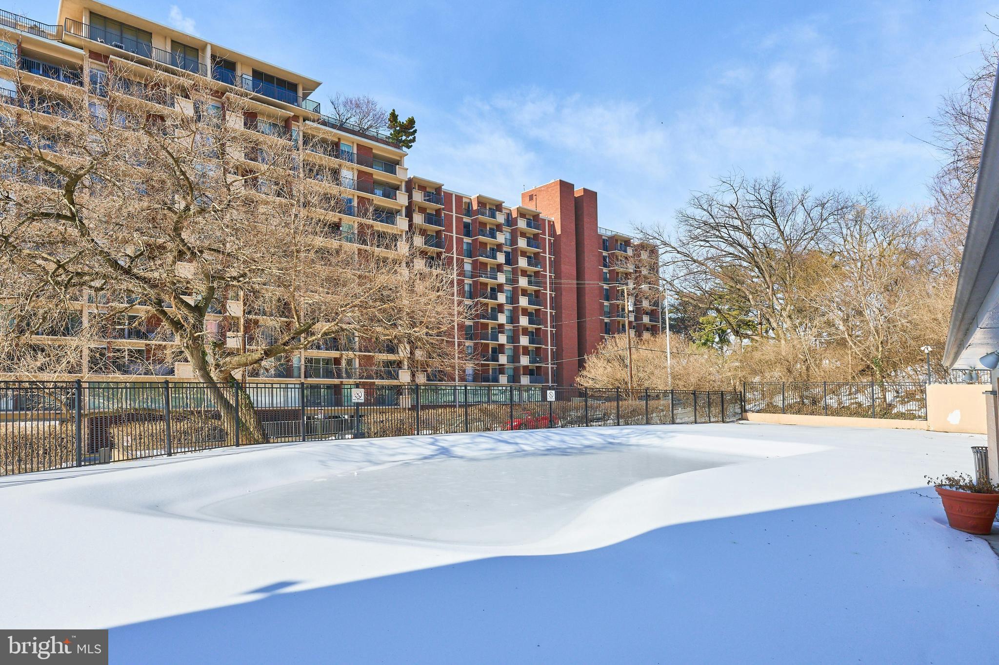 1300 S ARLINGTON RIDGE ROAD 504