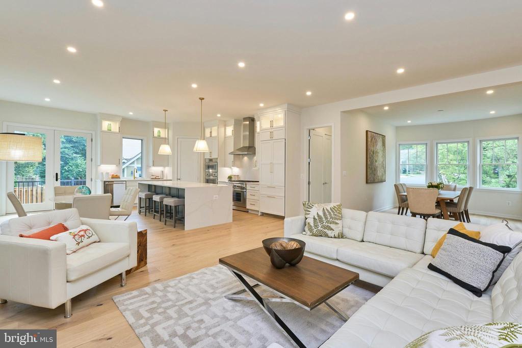 3233 4TH STREET N
