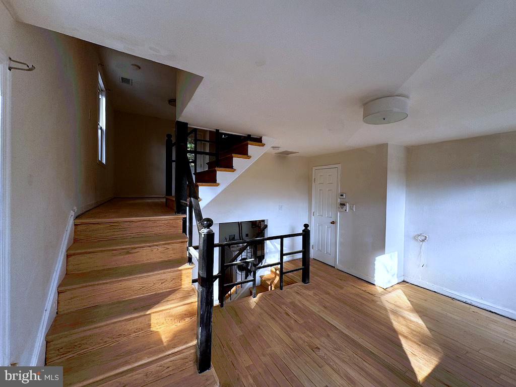 3731 KEMPER ROAD