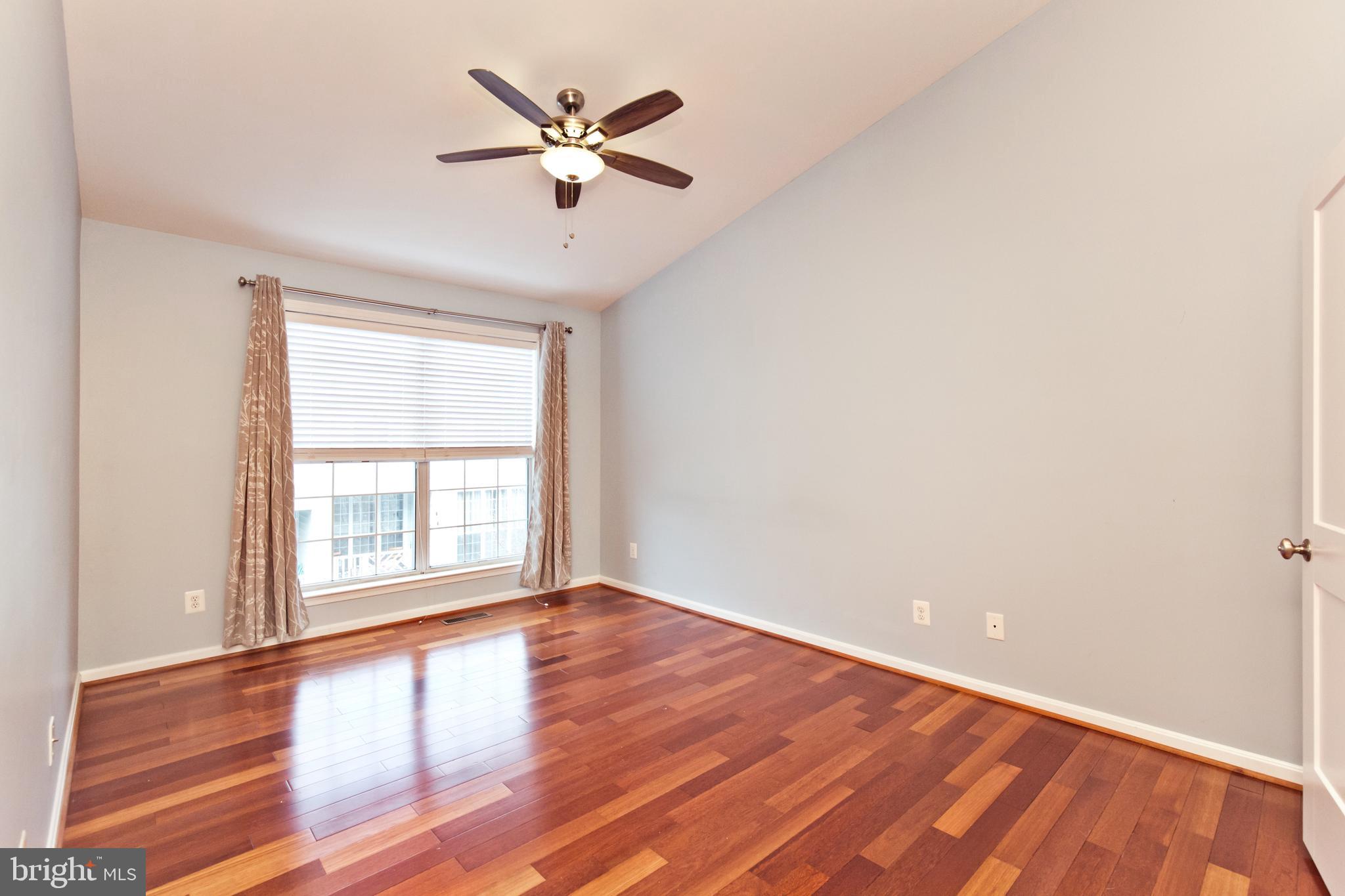 1735 KINGSGATE COURT Unit: 304