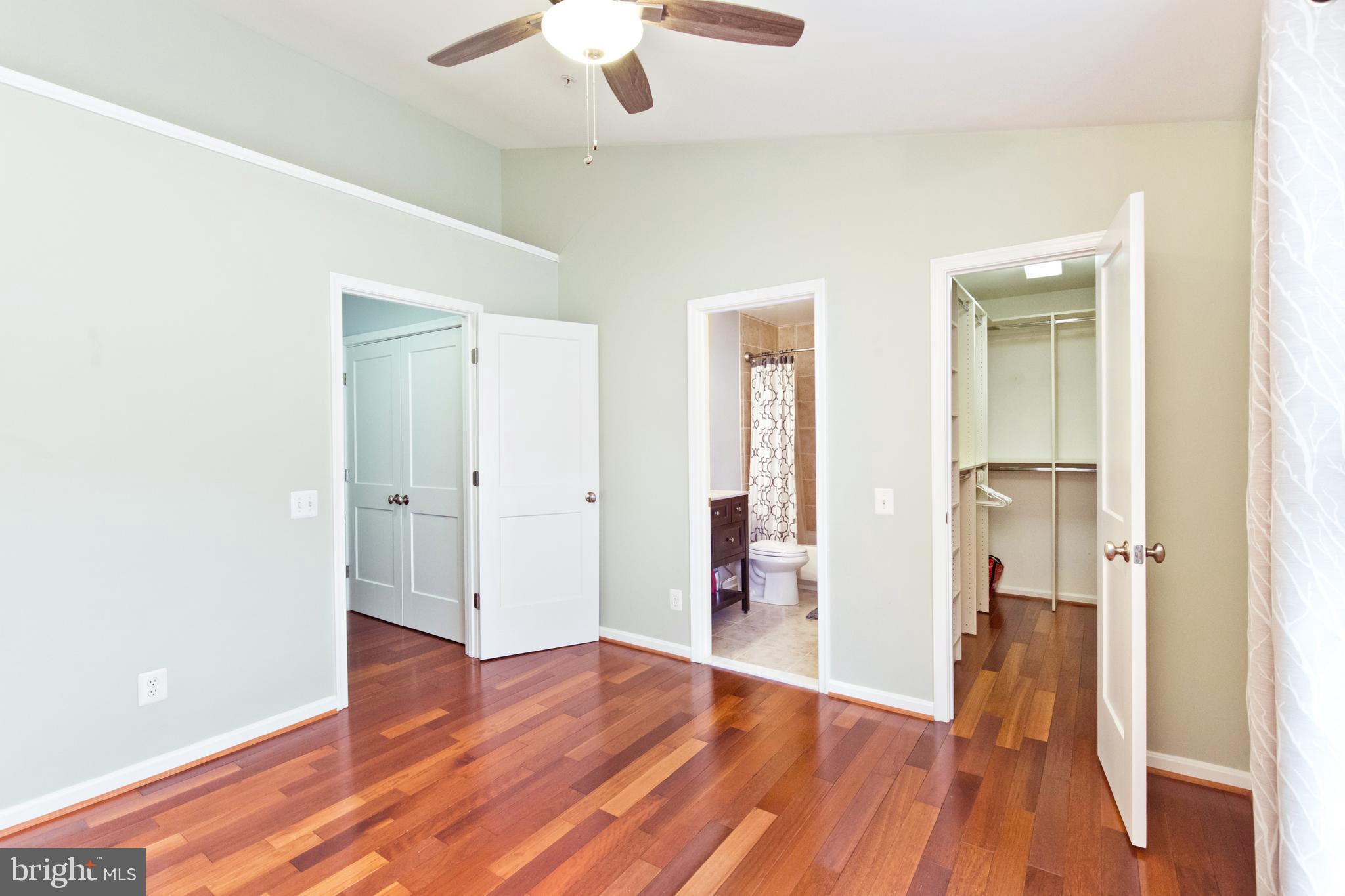1735 KINGSGATE COURT Unit: 304