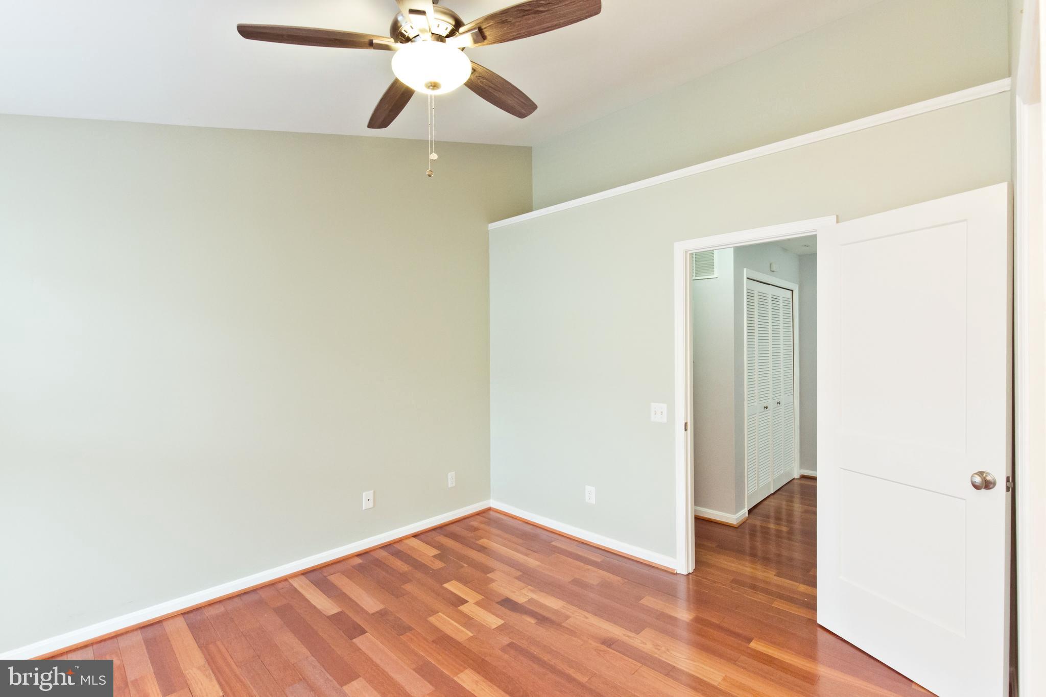 1735 KINGSGATE COURT Unit: 304