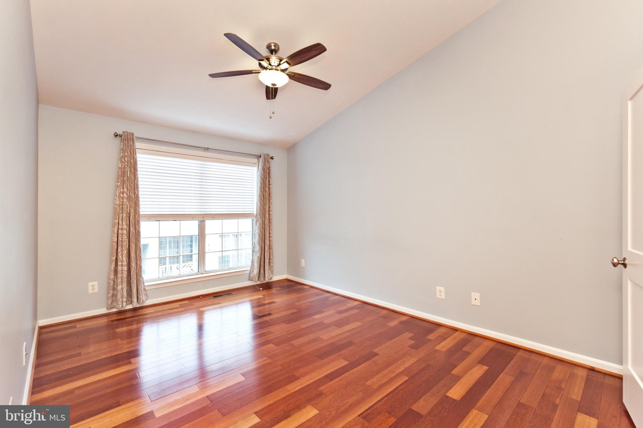 1735 KINGSGATE COURT Unit: 304