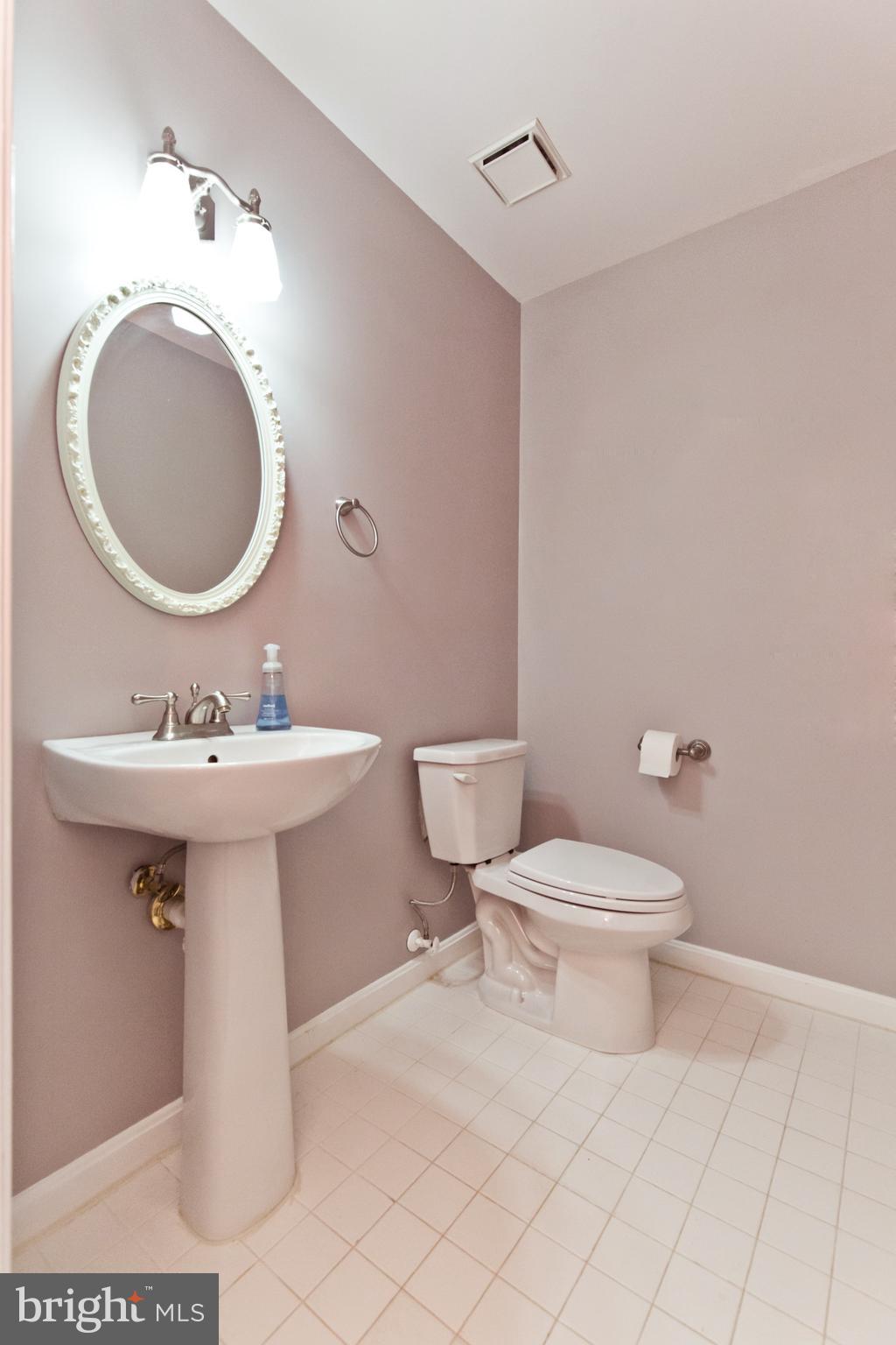 1735 KINGSGATE COURT Unit: 304