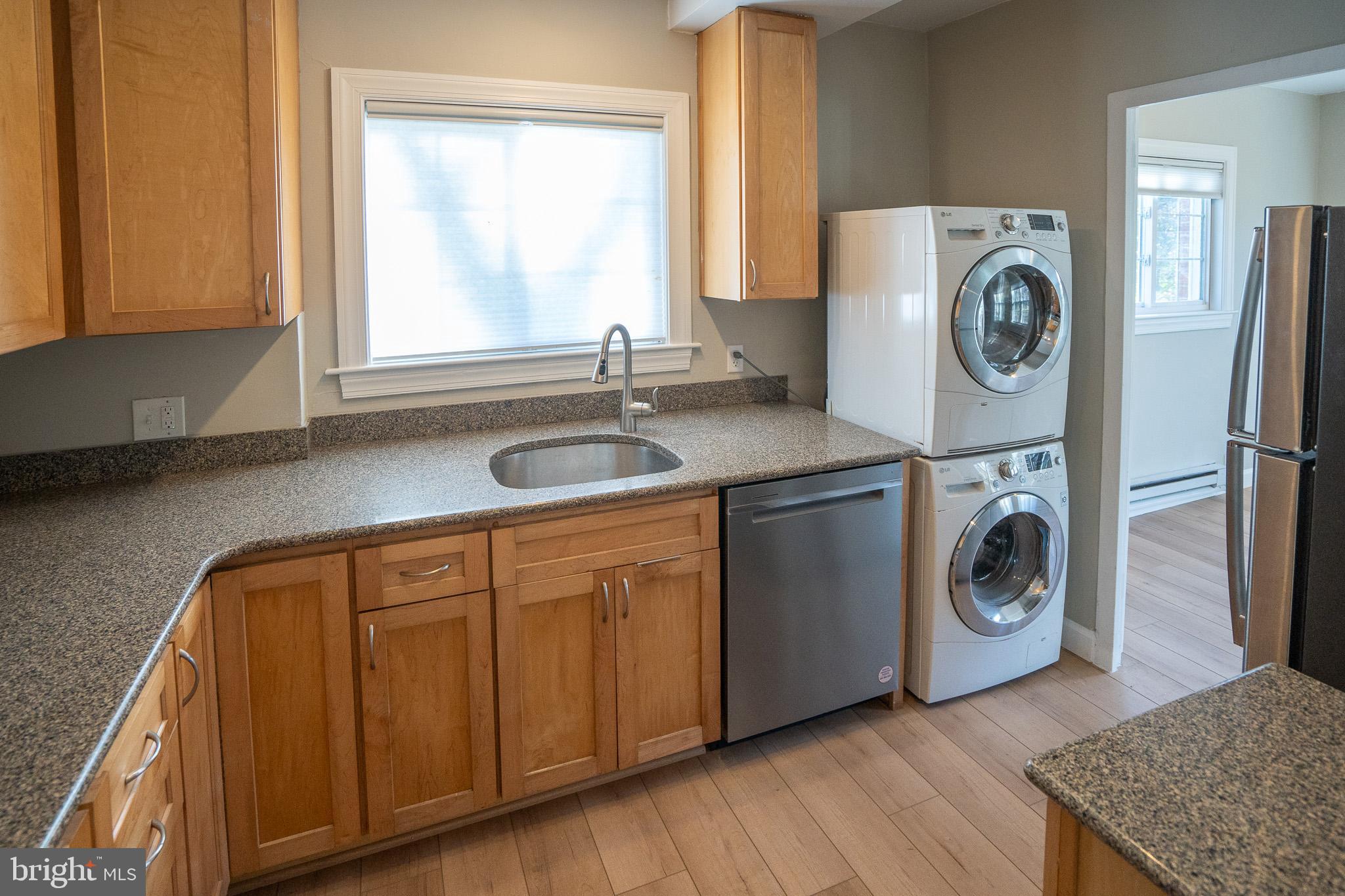 3224 MARTHA CUSTIS DR