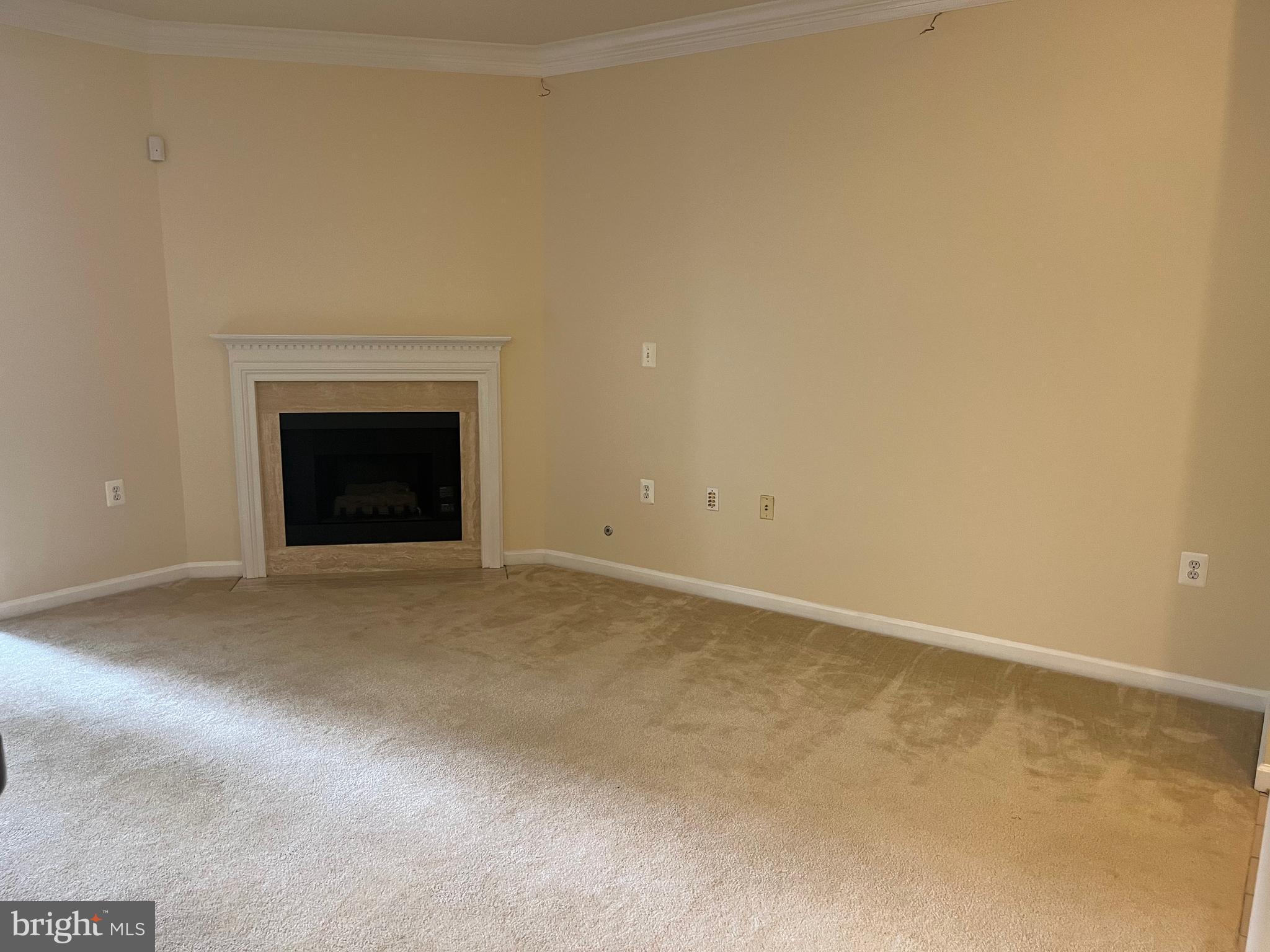 12911 ALTON SQUARE Unit: 201