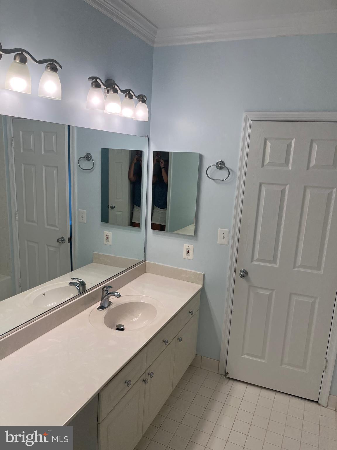 12911 ALTON SQUARE Unit: 201