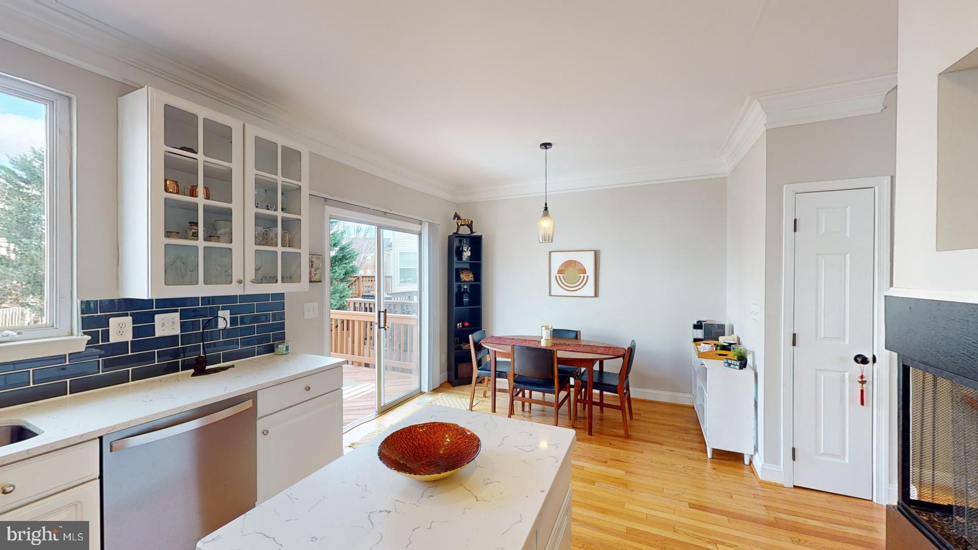 2583 James Madison Cir