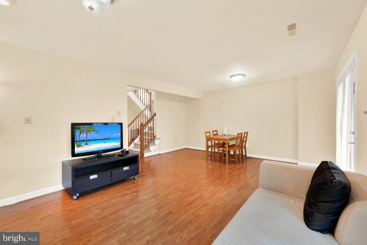 6314 Gun Cap Ct