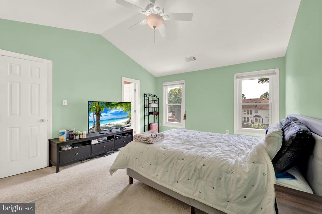 6314 Gun Cap Ct