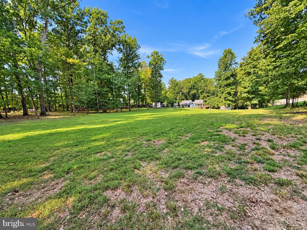 3713 HIGHLAND PLACE