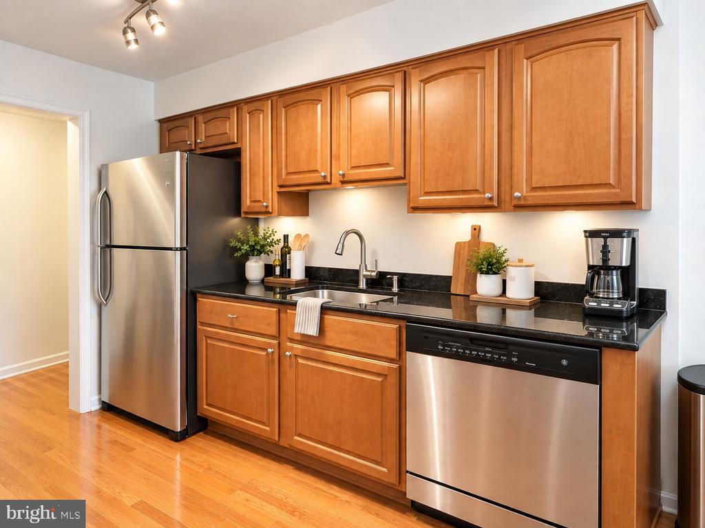 3336 SPRING LANE Unit: A-30