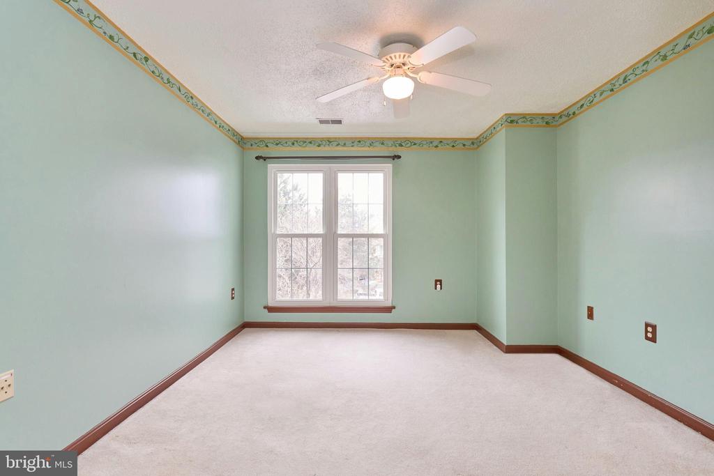 21014 TIMBER RIDGE TERRACE 302