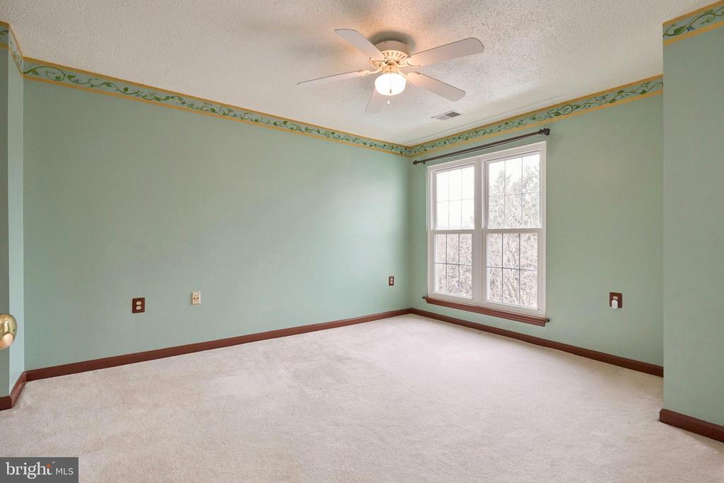 21014 TIMBER RIDGE TERRACE 302
