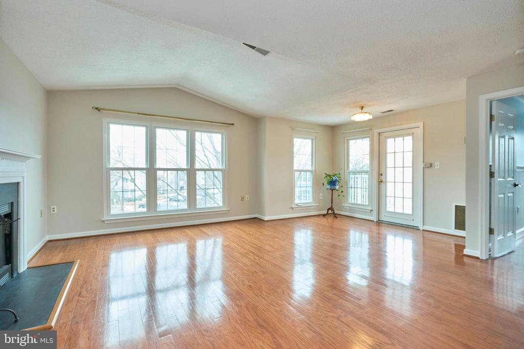 21014 TIMBER RIDGE TERRACE 302