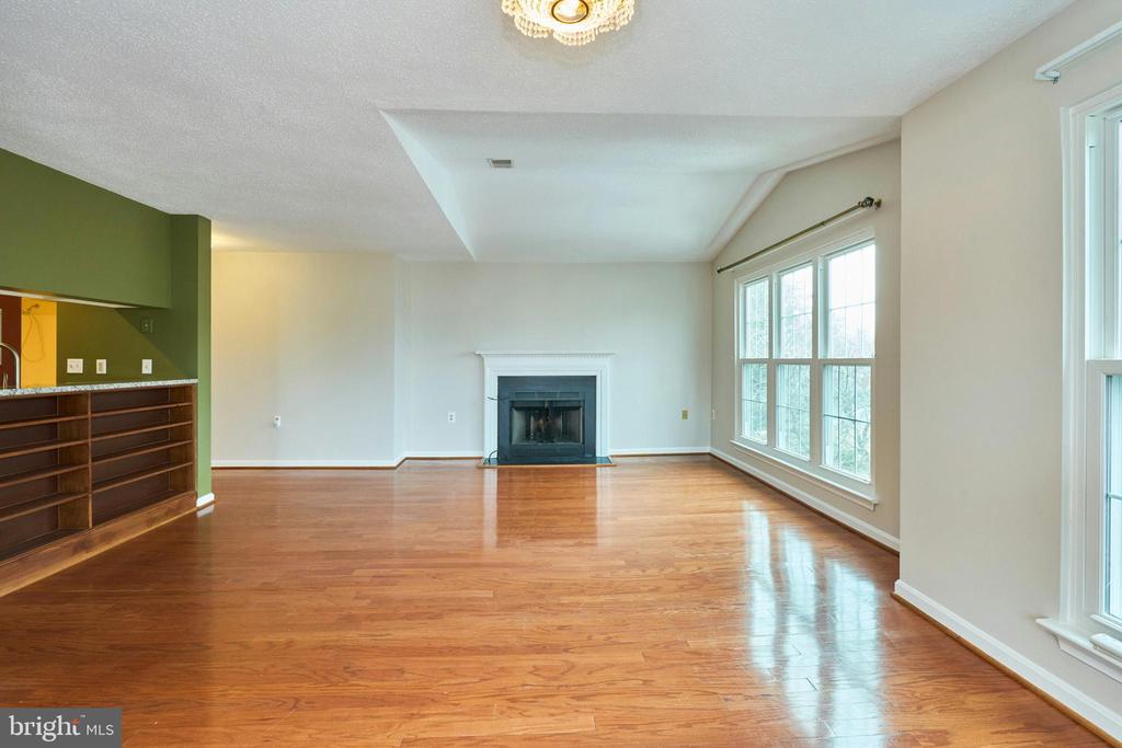 21014 TIMBER RIDGE TERRACE 302