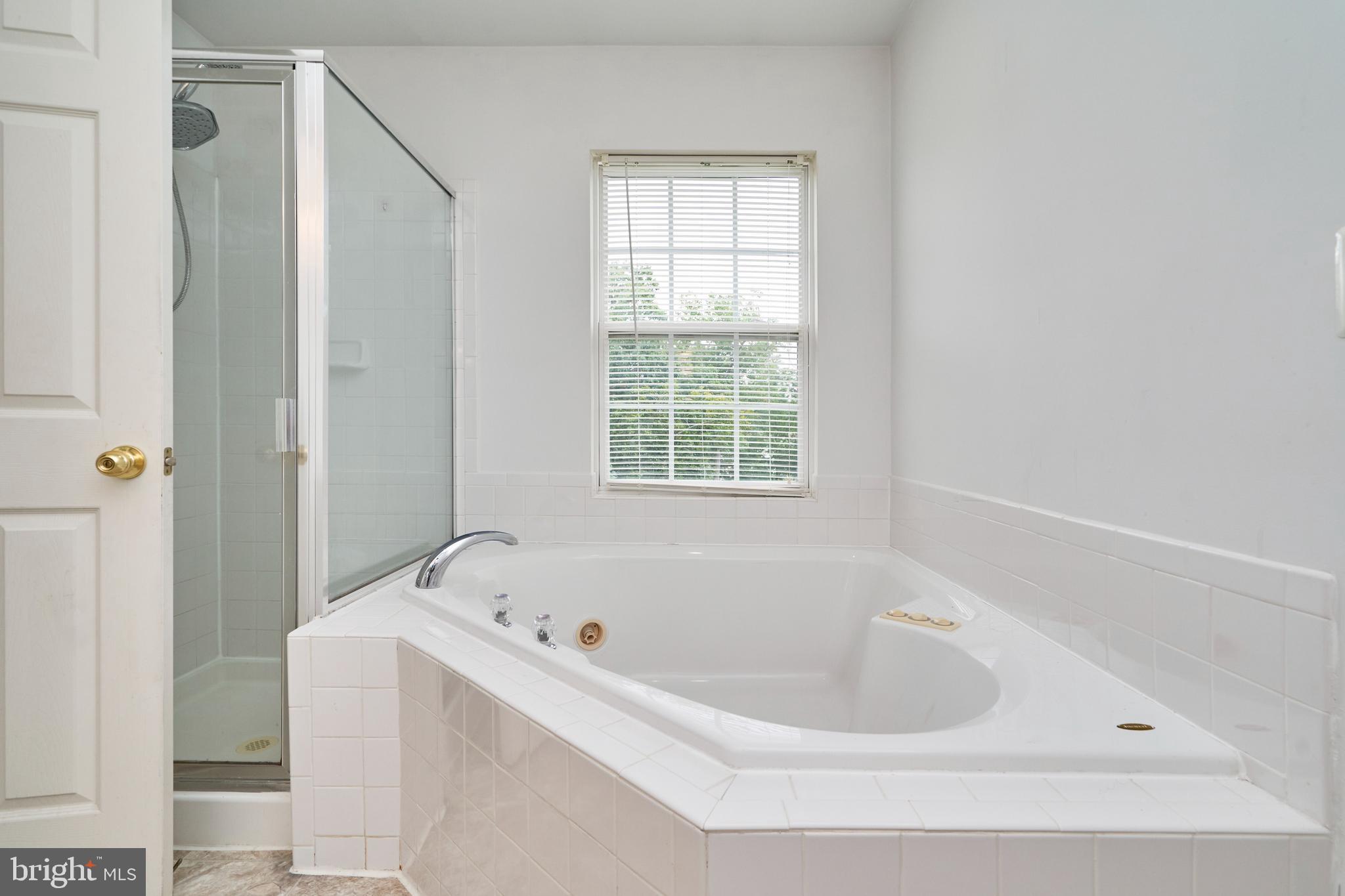 172 Executive Cir