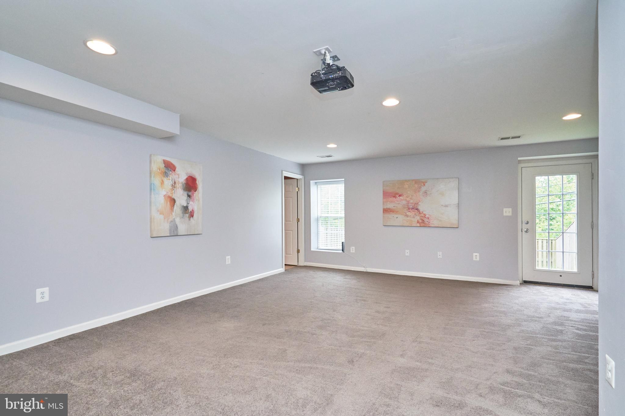 172 Executive Cir