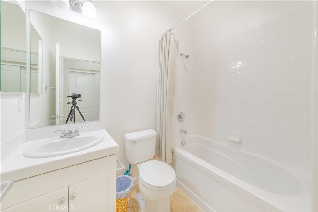 5410 W 149th Place 14