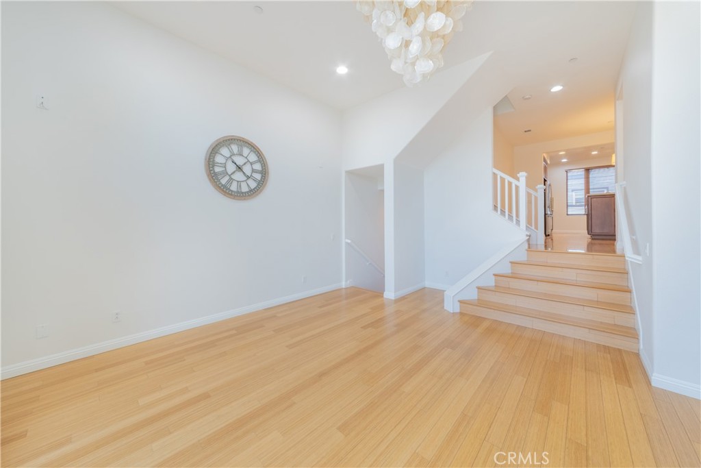 5410 W 149th Place 14