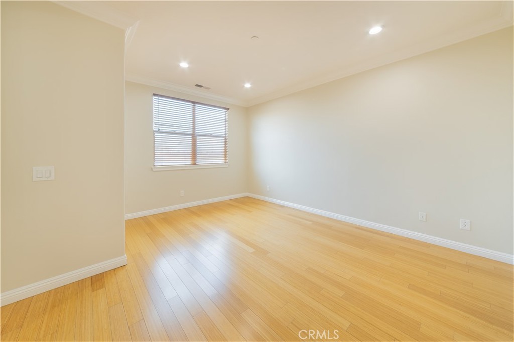 5410 W 149th Place 14