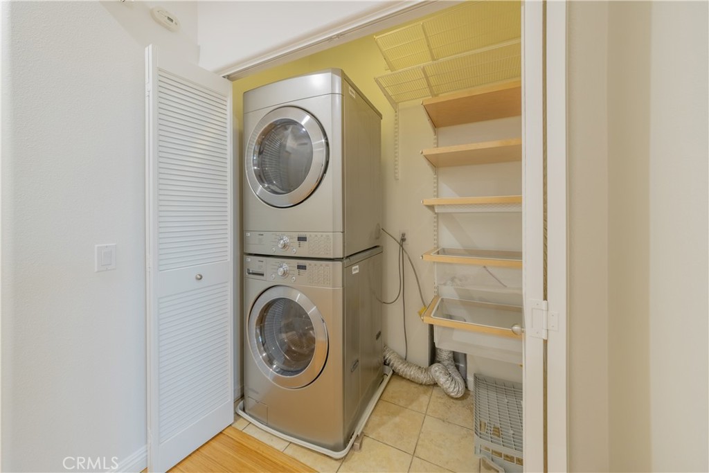 5410 W 149th Place 14