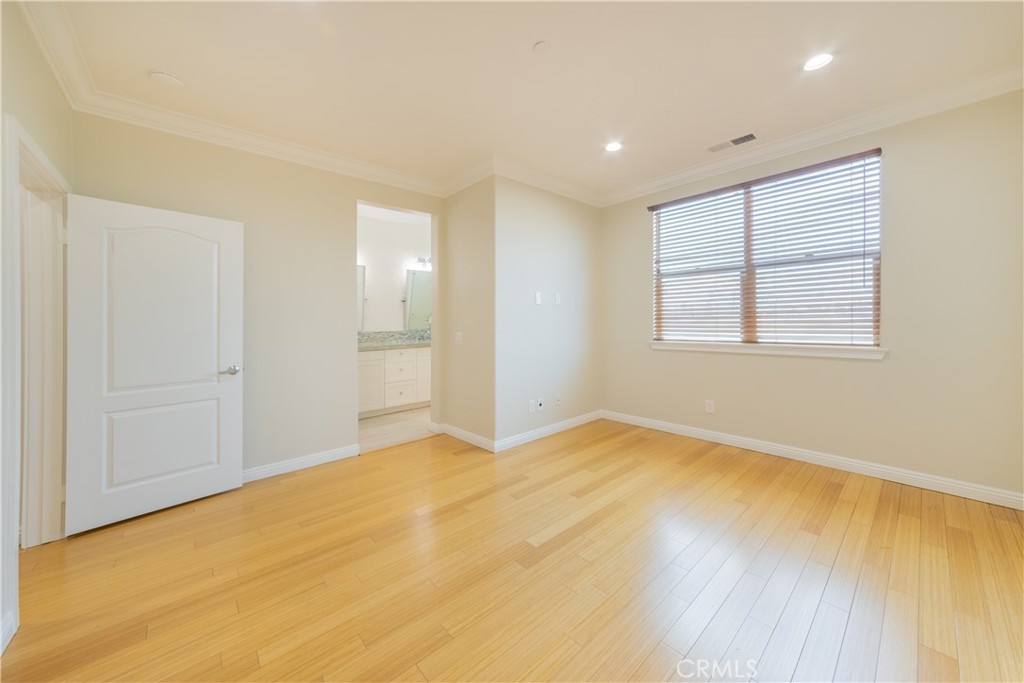 5410 W 149th Place 14