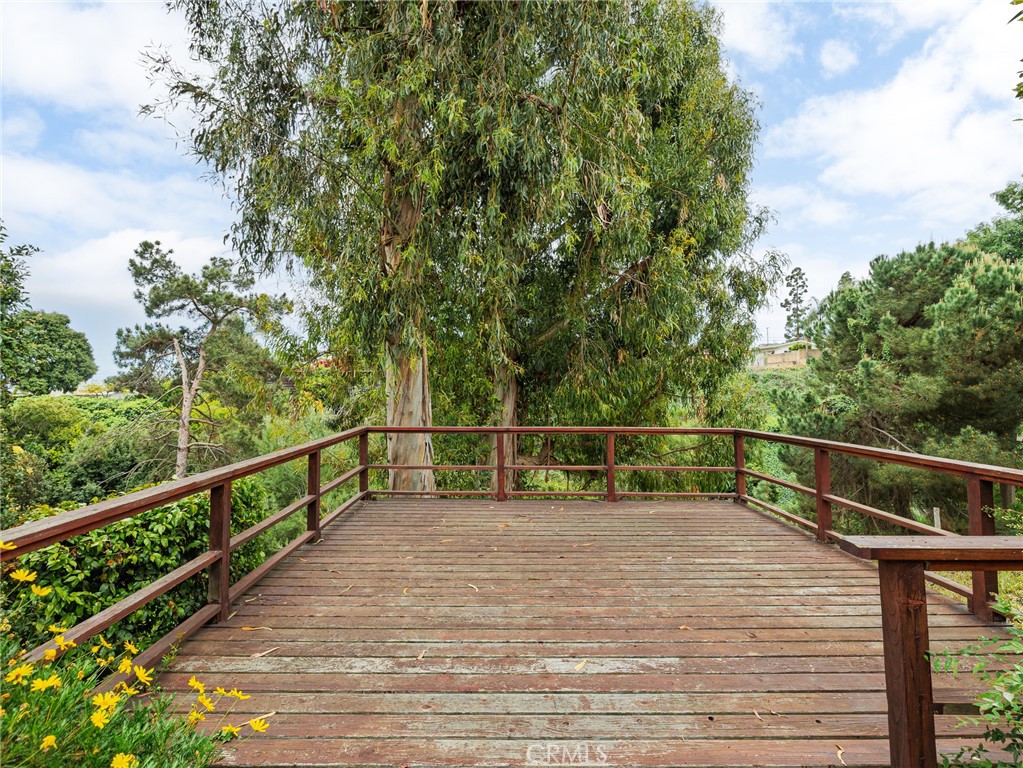 1715 W Santa Cruz Street