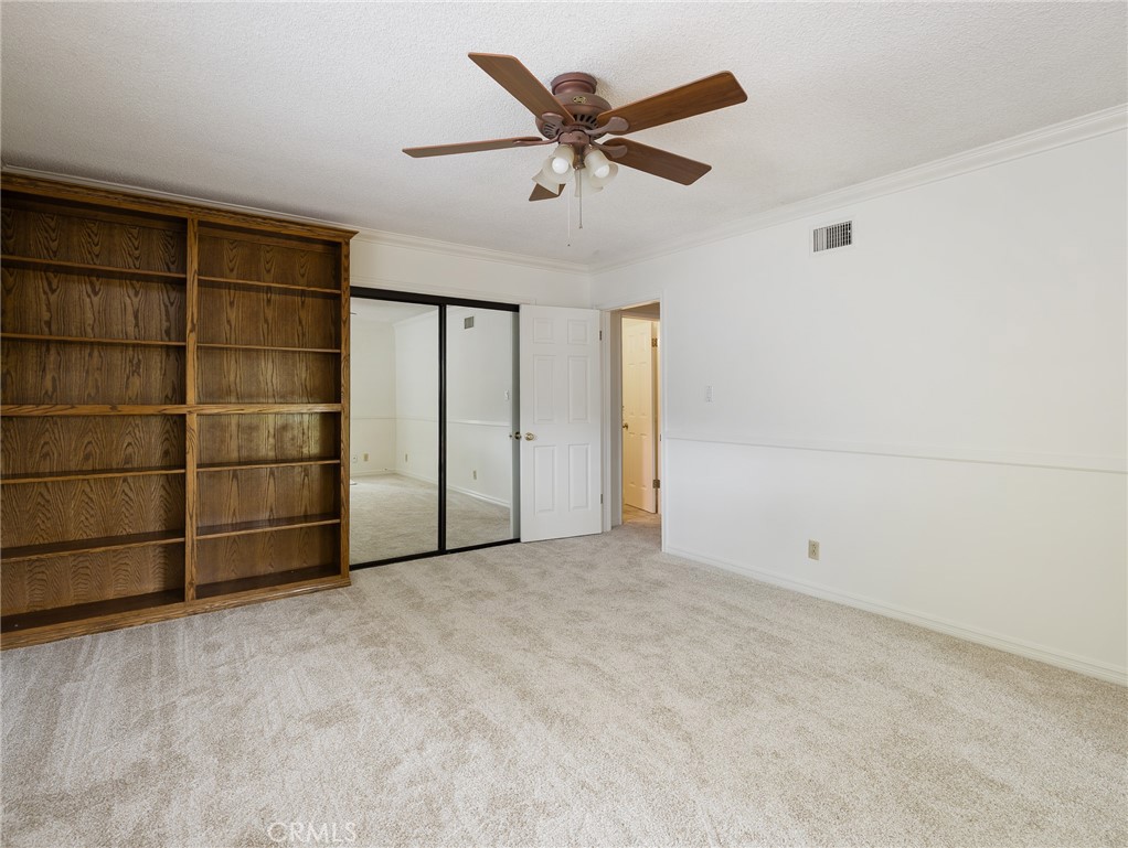 1715 W Santa Cruz Street