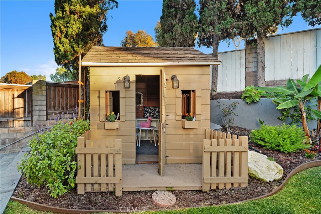 26031 Pennsylvania Drive