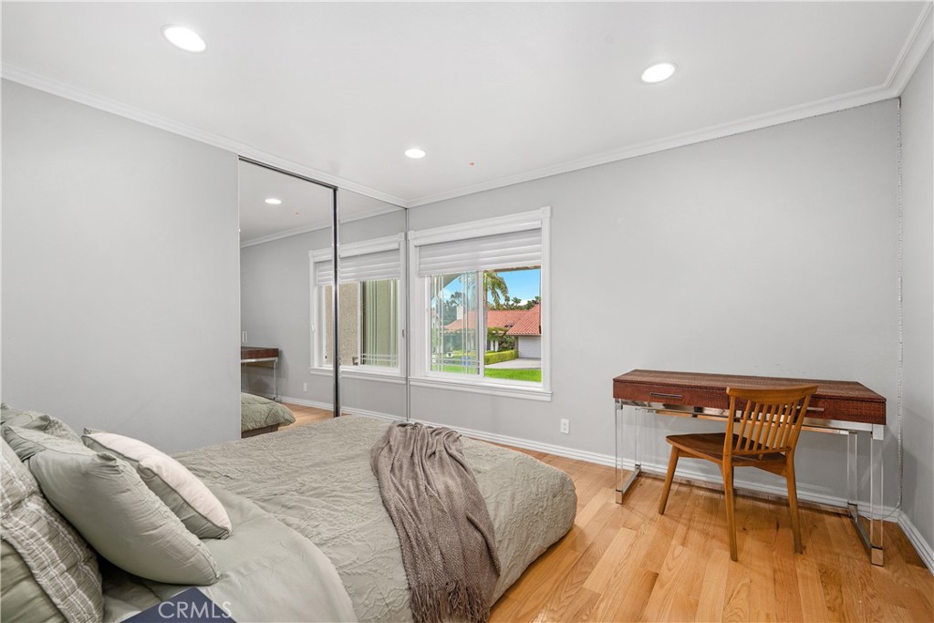 4077 Rousseau Lane