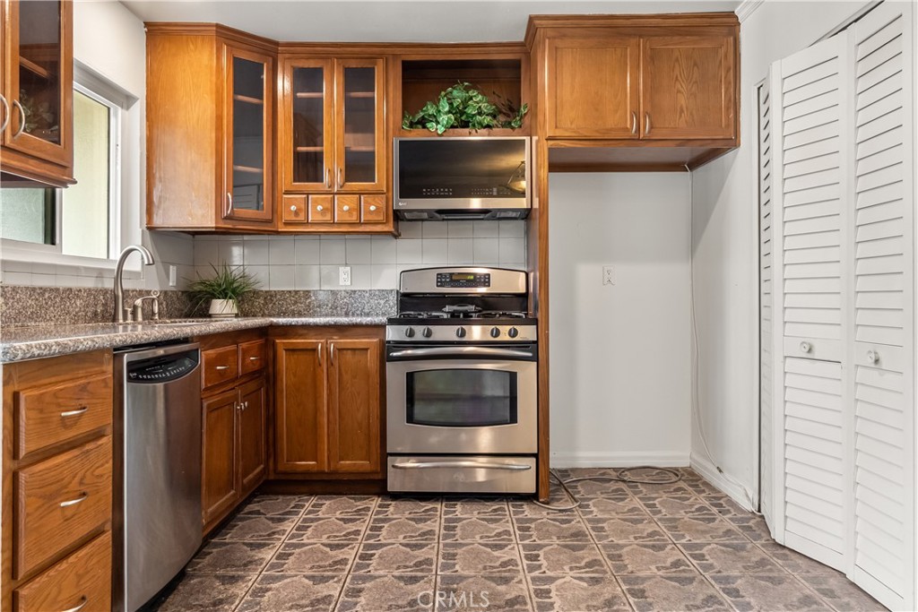 23550 S Western Ave. B