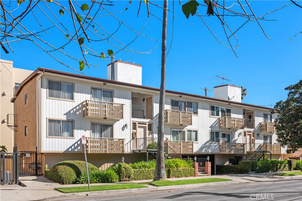 14005 Milbank Street 7