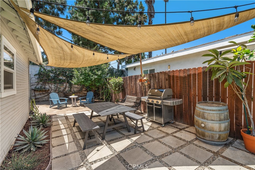 321 S Electric Avenue