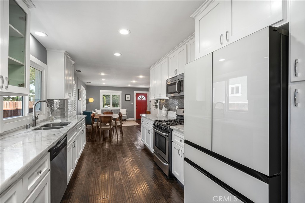 321 S Electric Avenue