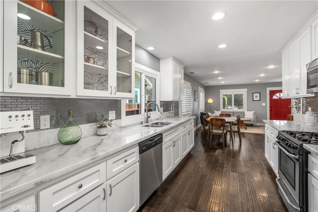 321 S Electric Avenue