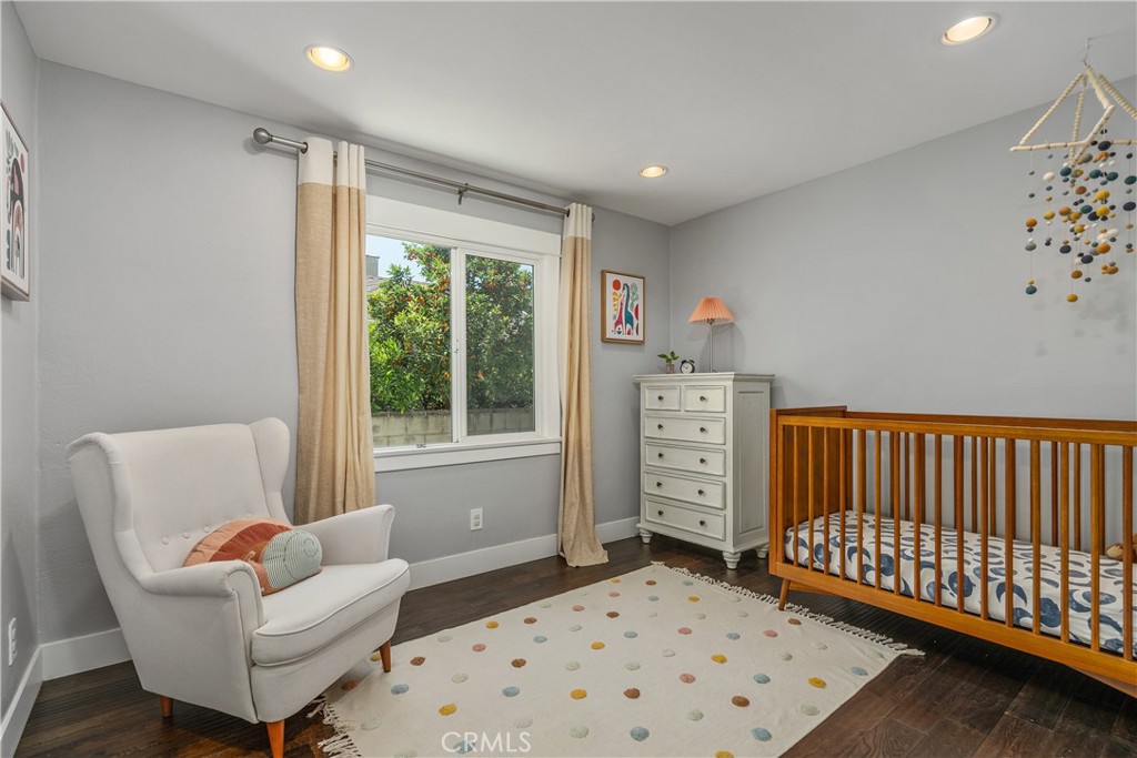 321 S Electric Avenue