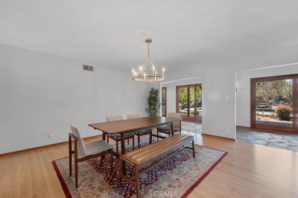 10335 Sylvia Avenue