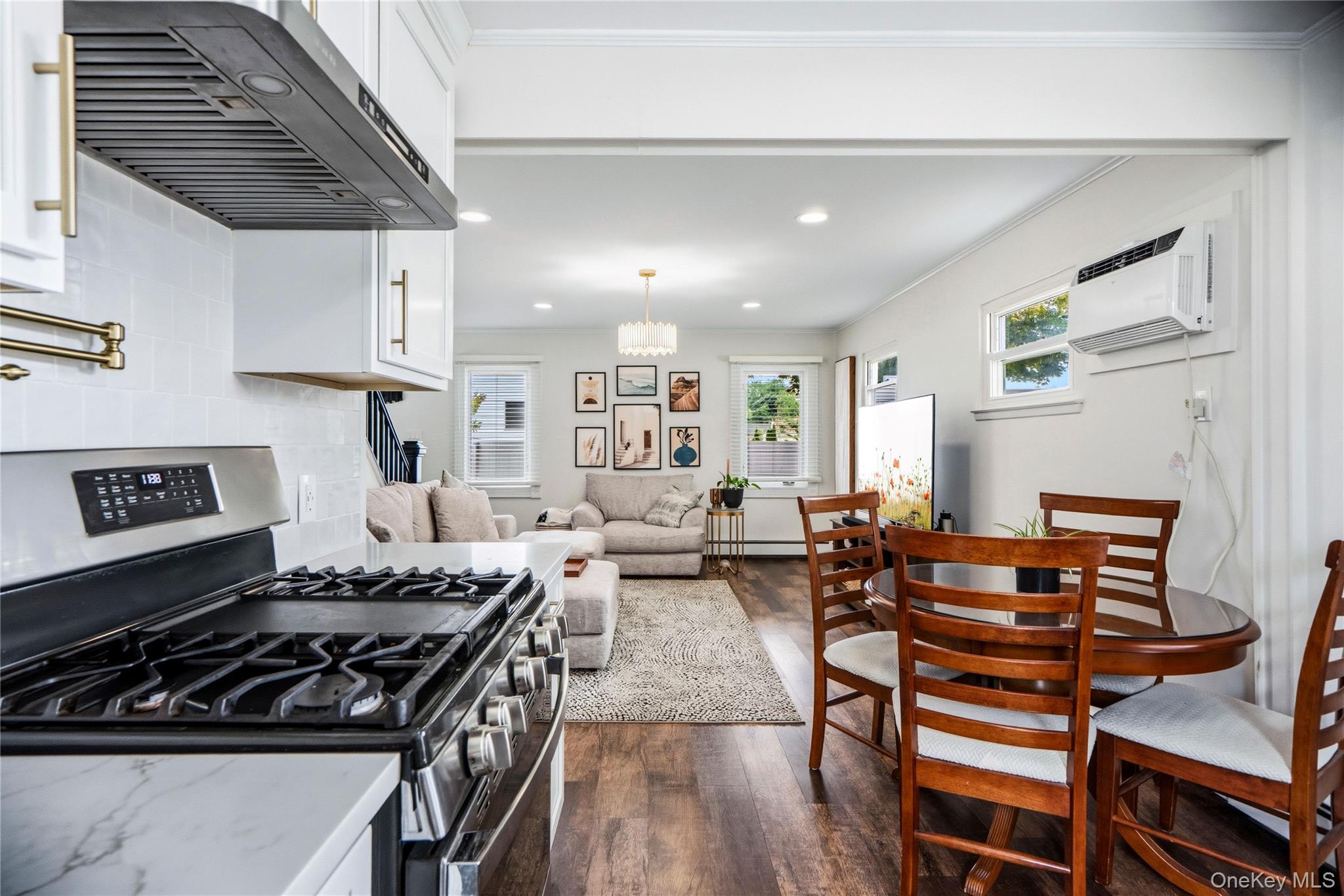 633 Robin Court