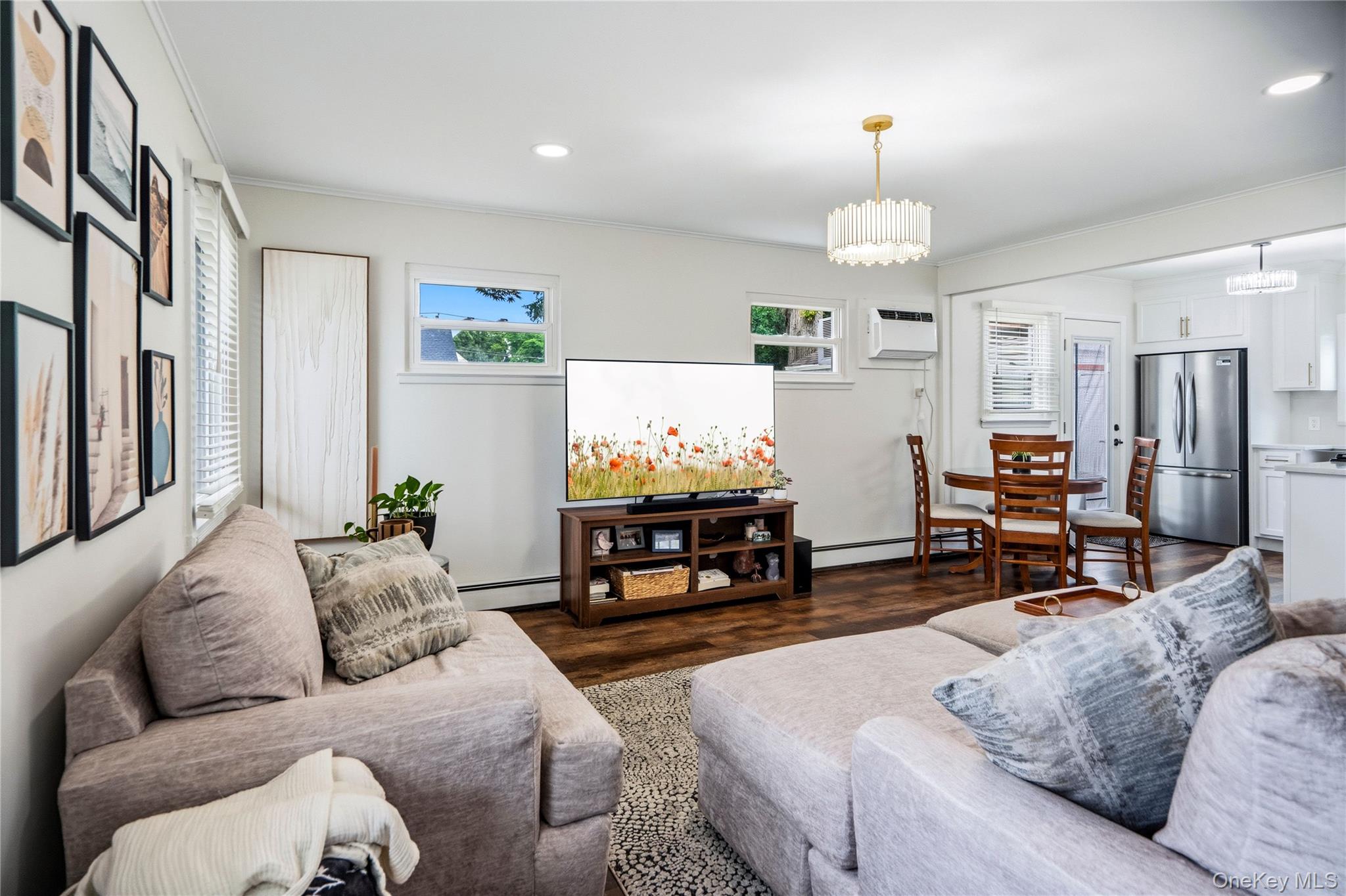 633 Robin Court