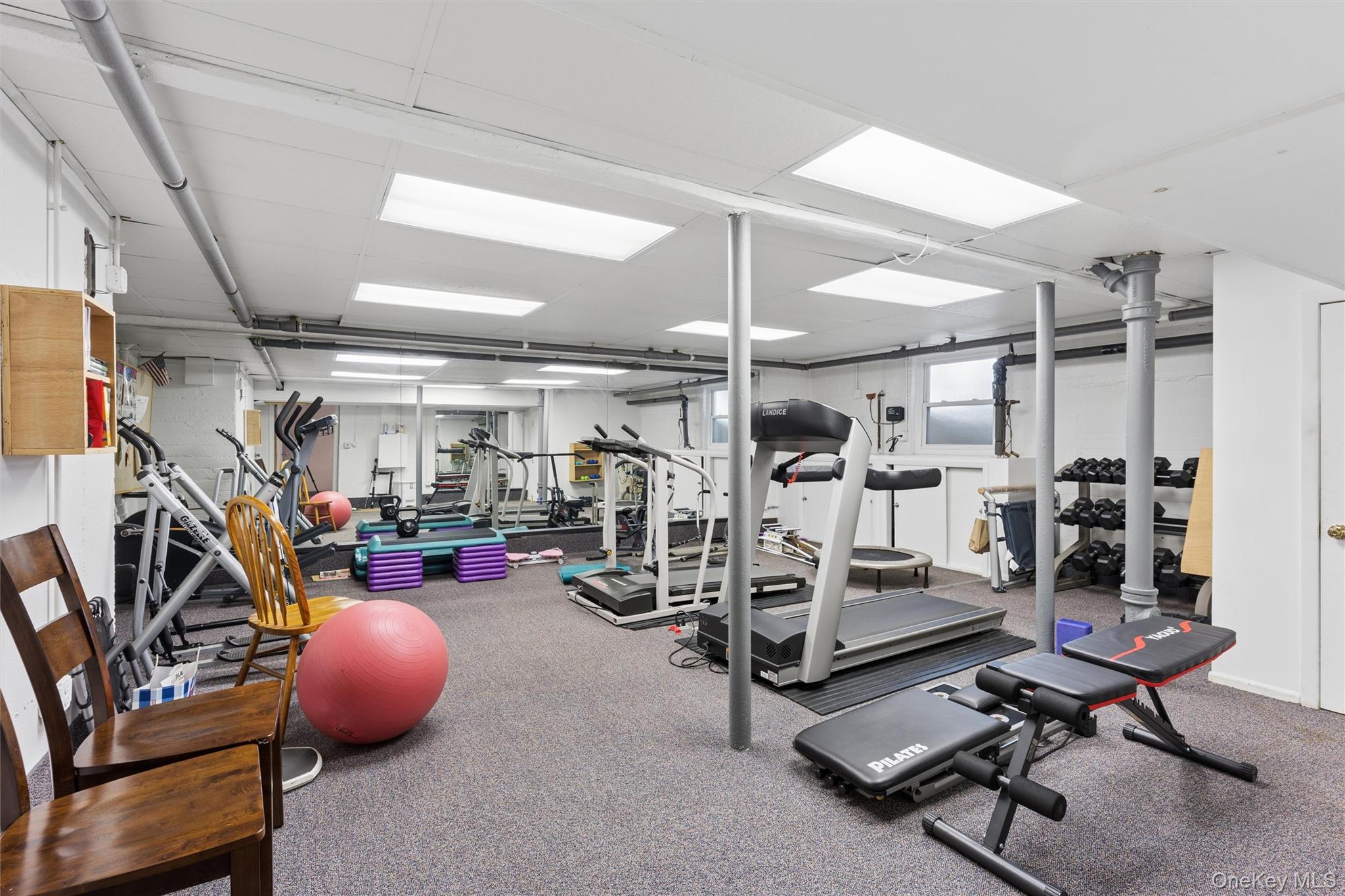 43 N Forest Avenue Unit: A3