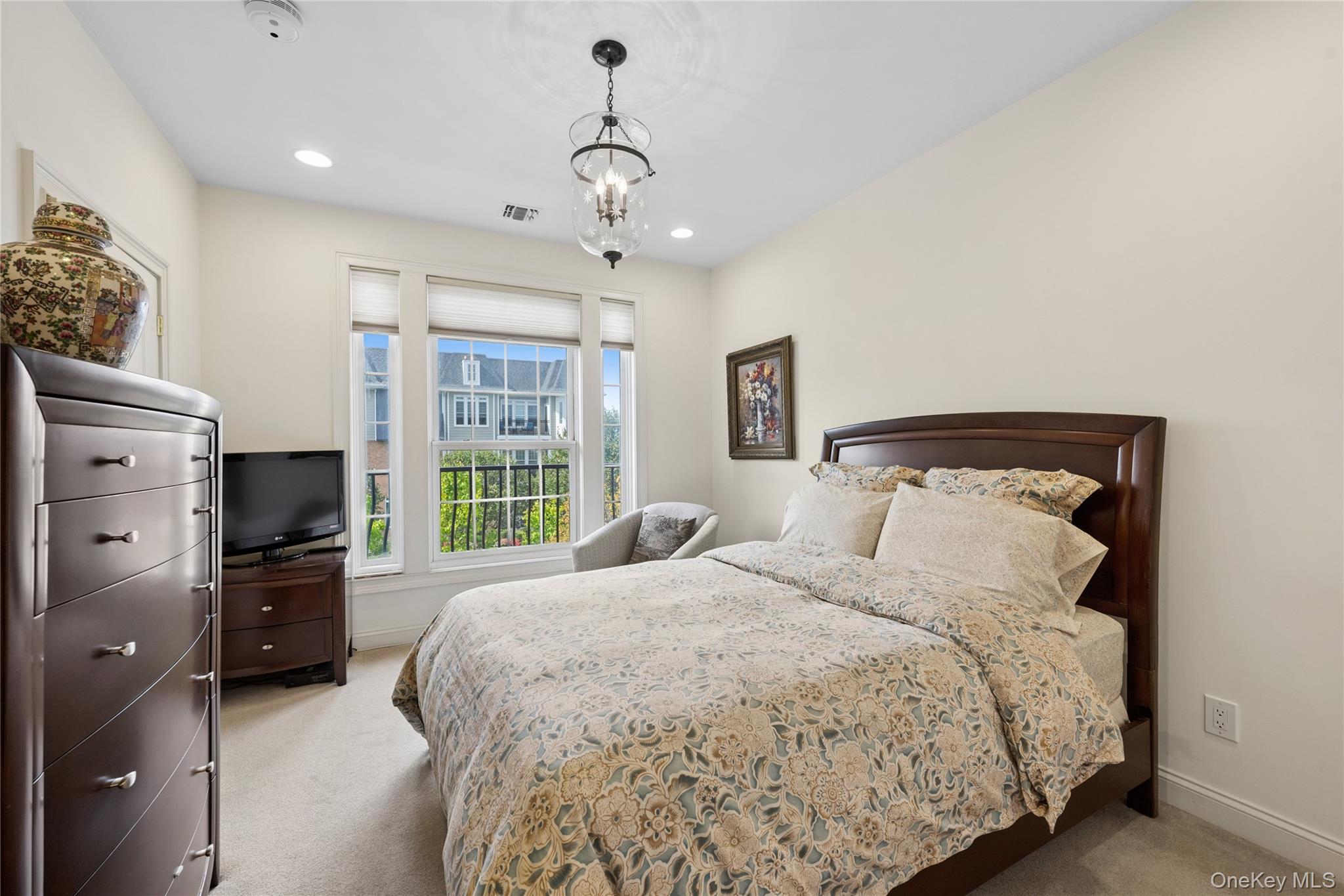 348 Trotting Lane