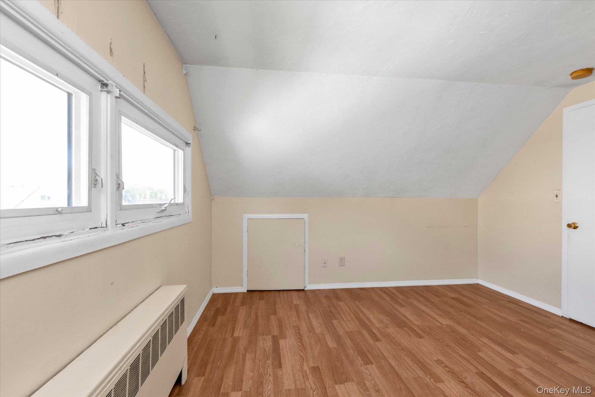 157 Land Lane