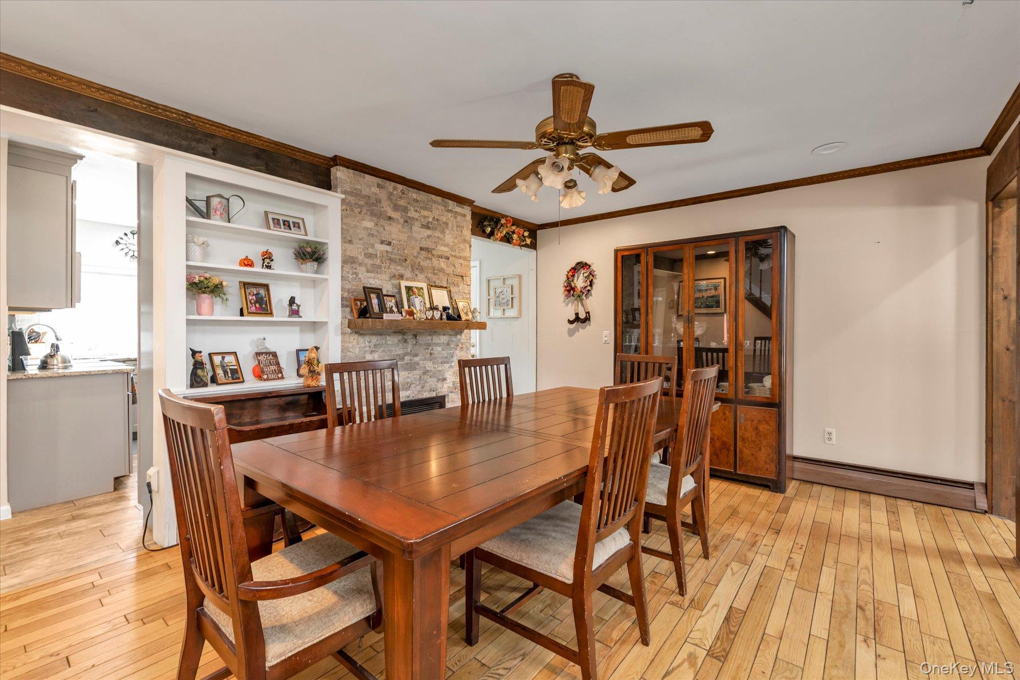 157 Land Lane