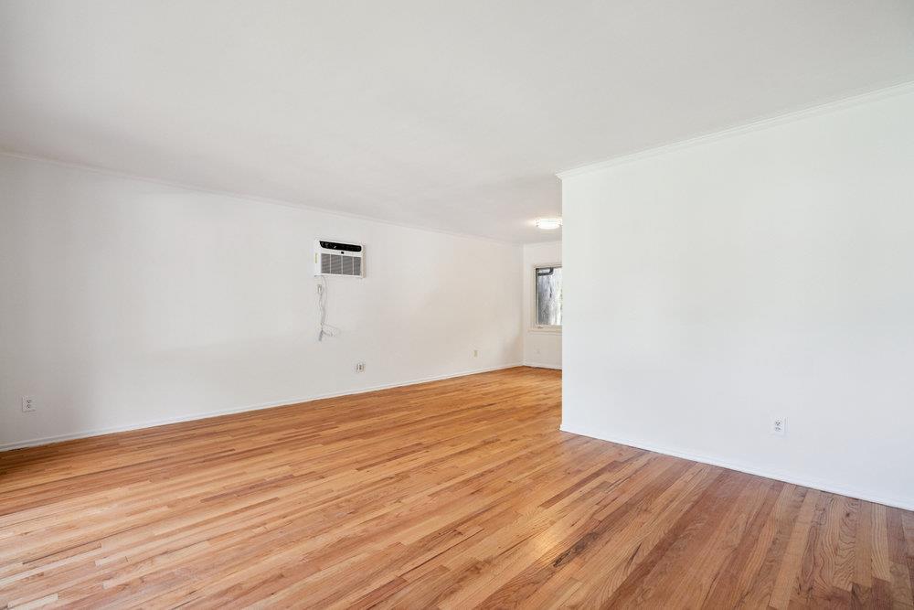 72 Winthrop Road