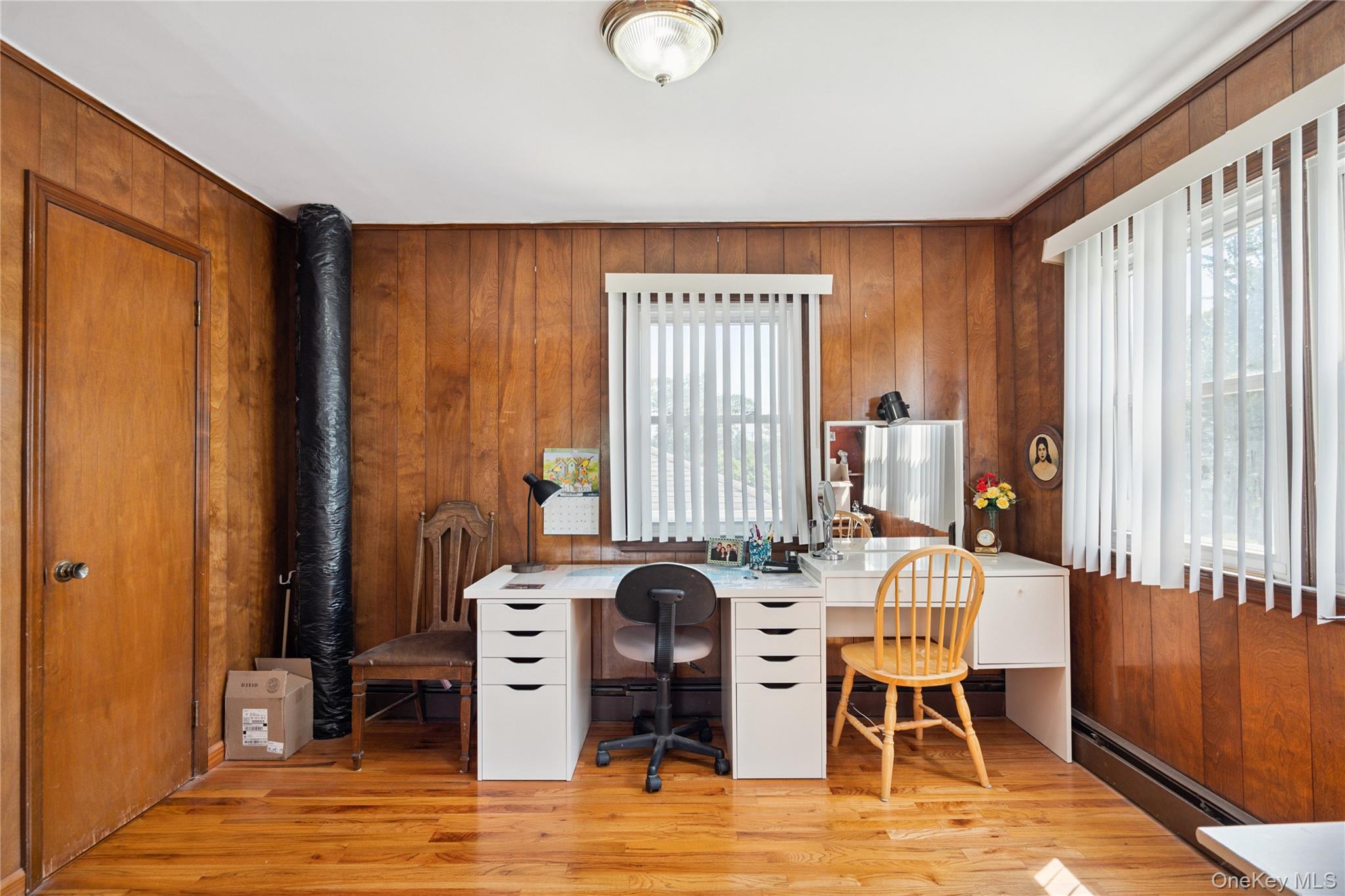 402 Maple Street