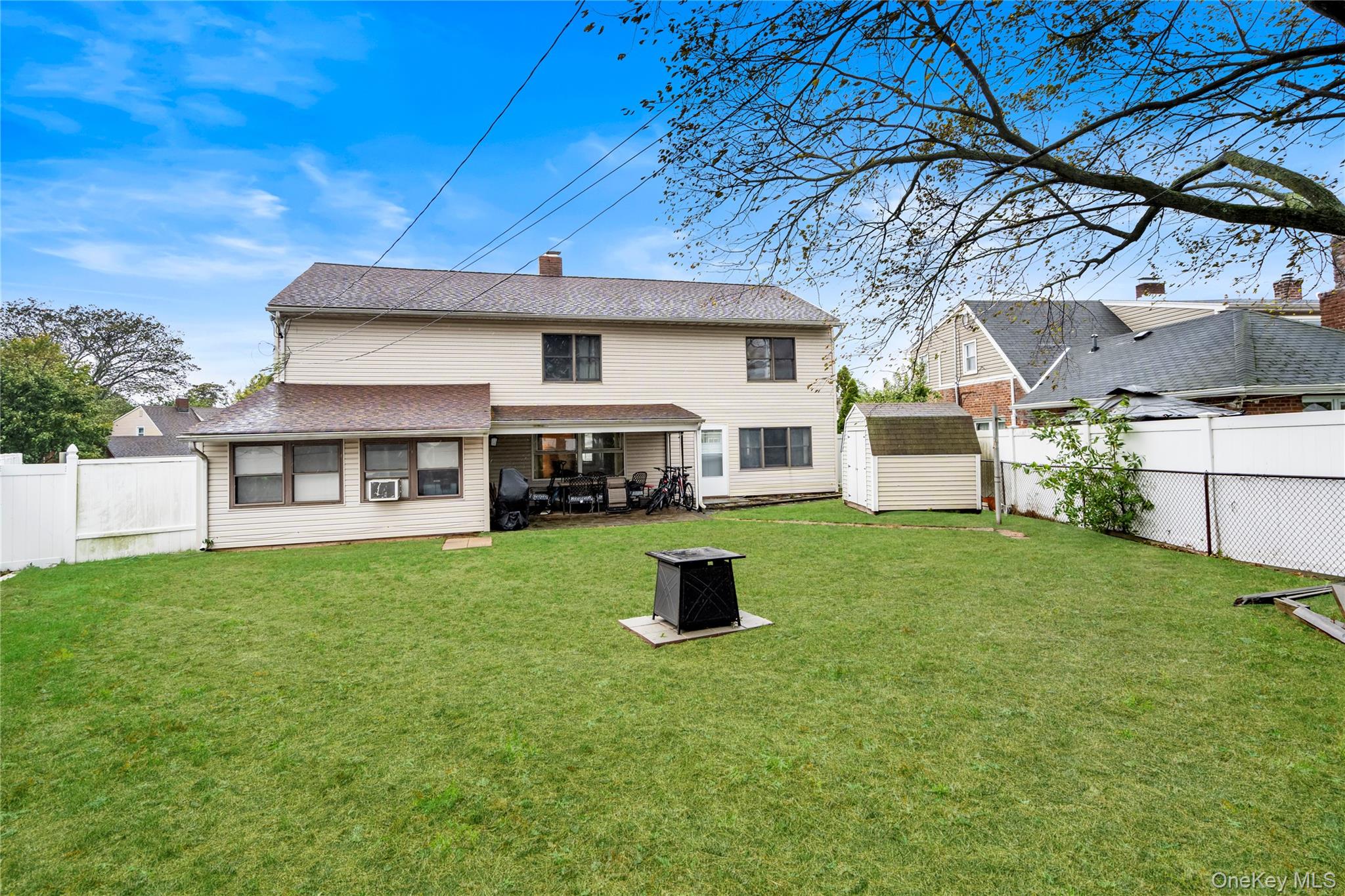 45 Lowland Road