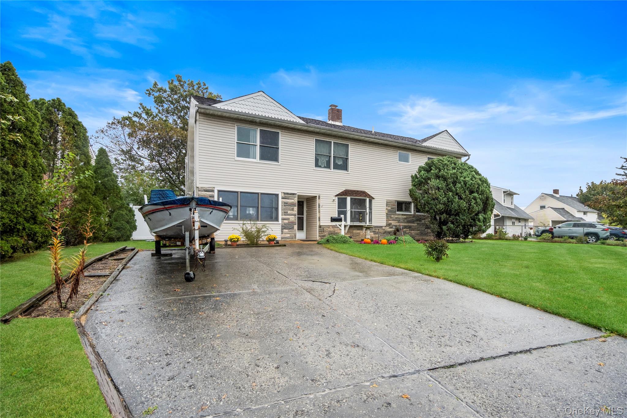 45 Lowland Road